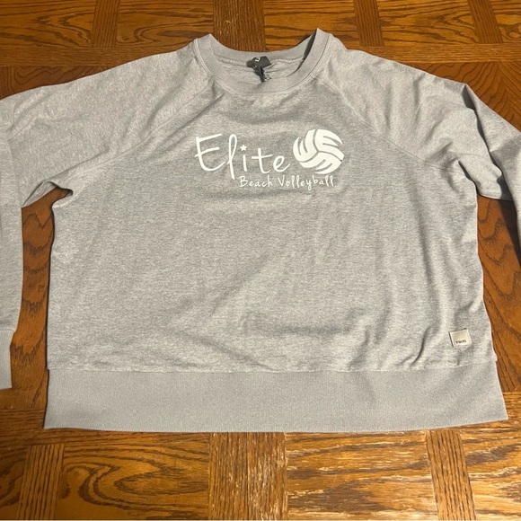 Vuori Long Sleeve Halo Crewneck in Gray with Elite Beach Volleyball Graphic Sz S - Picture 3 of 13